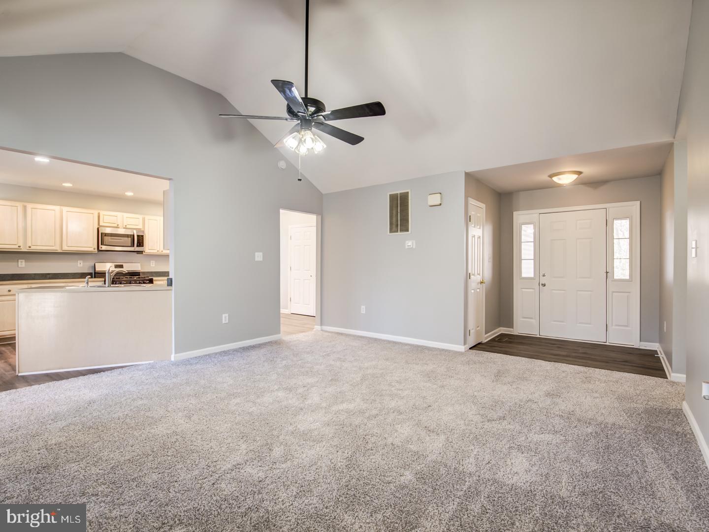 2033 LEEHIGH DRIVE