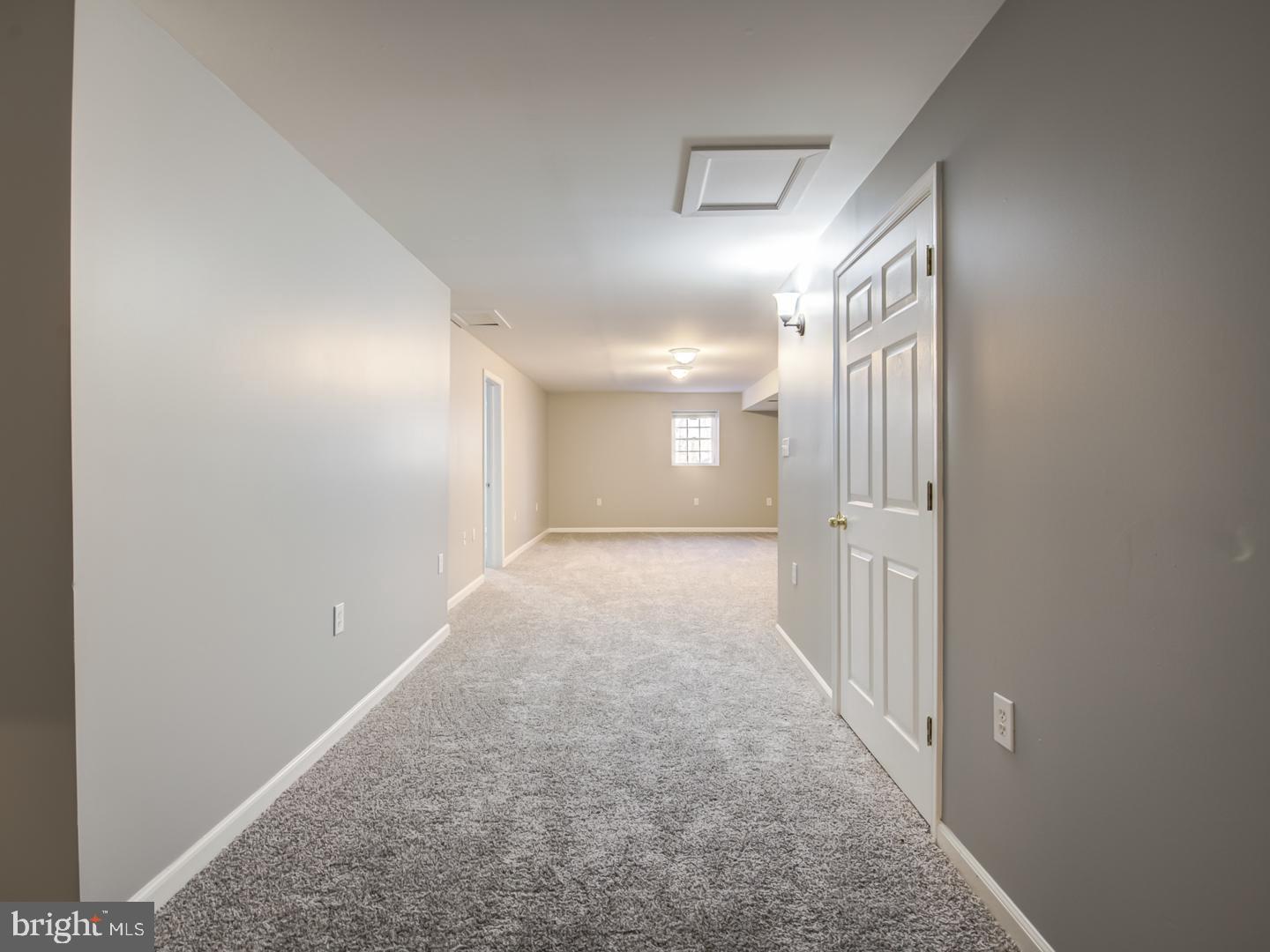 2033 LEEHIGH DRIVE