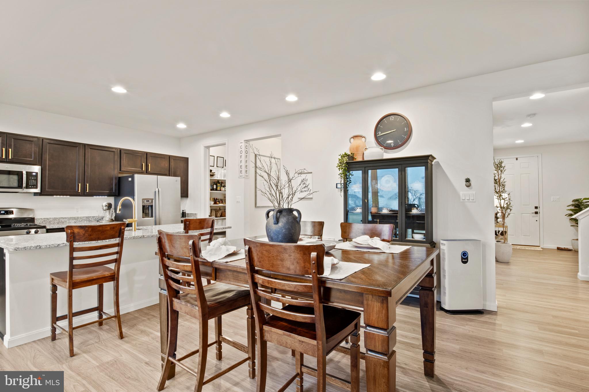 2155 JUNIPER