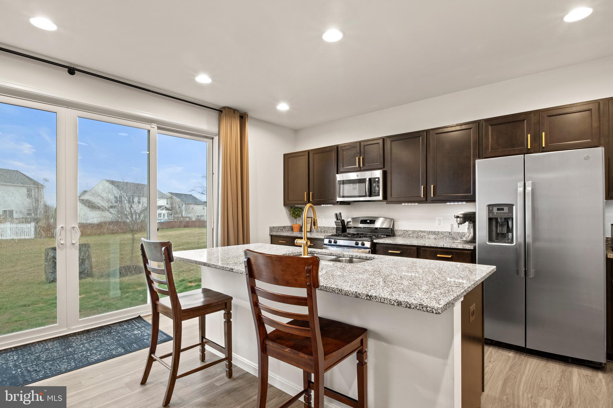 2155 JUNIPER