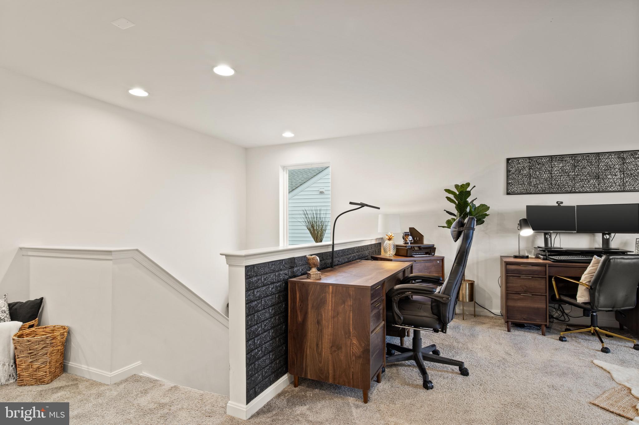 2155 JUNIPER