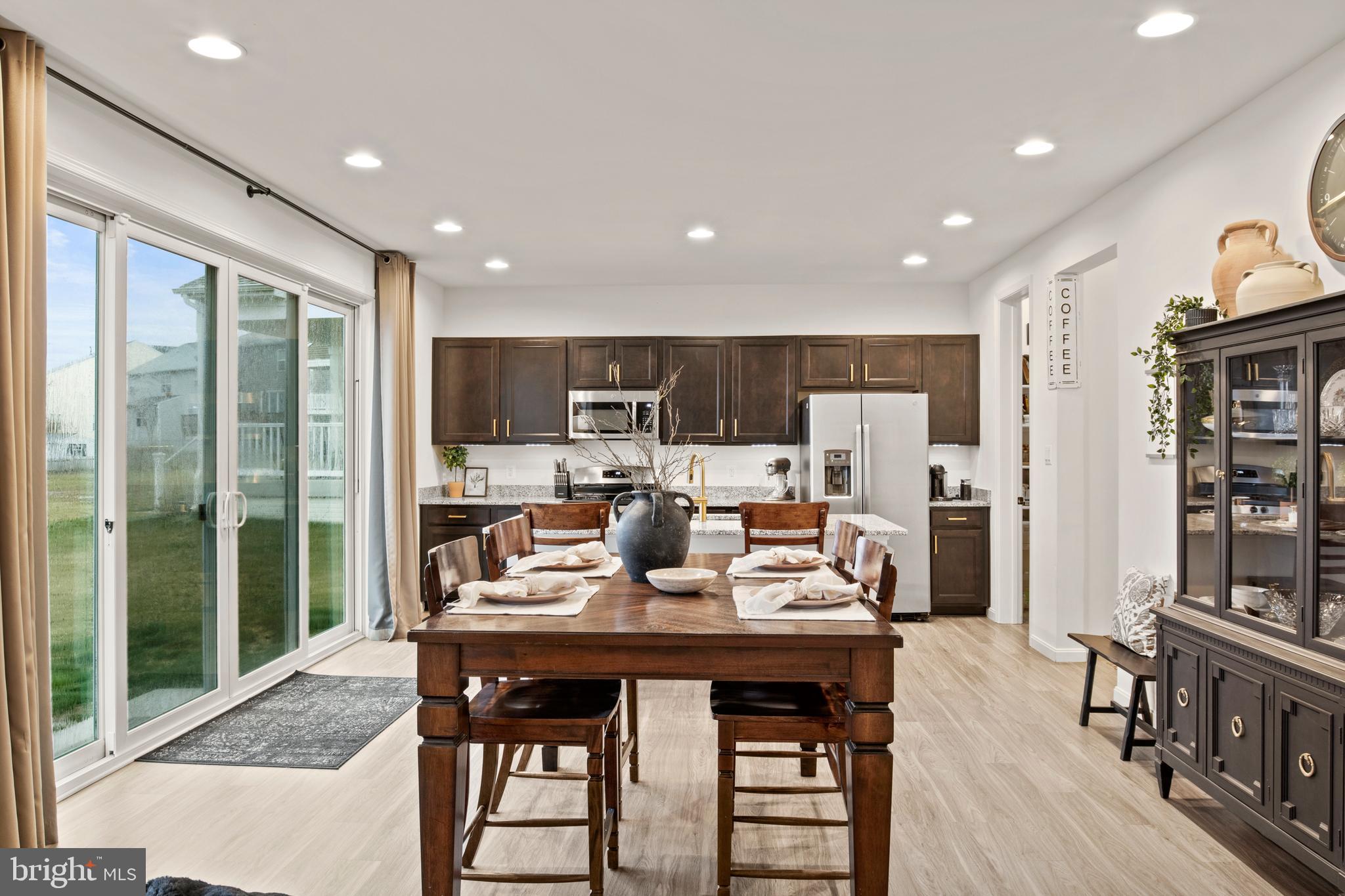2155 JUNIPER
