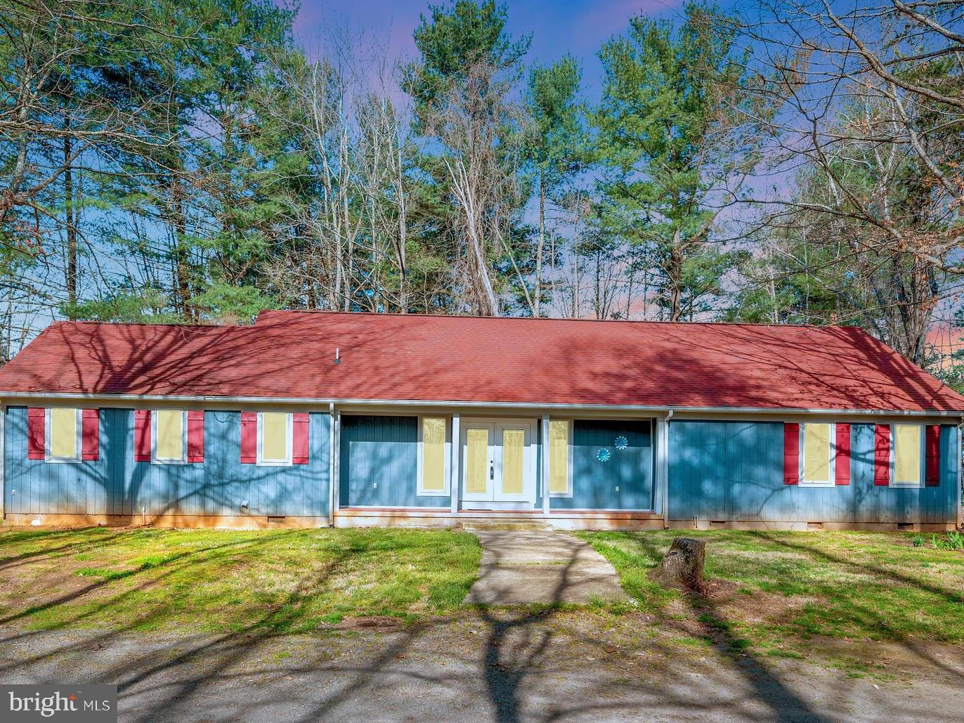 5212 Harvest Moon Ln