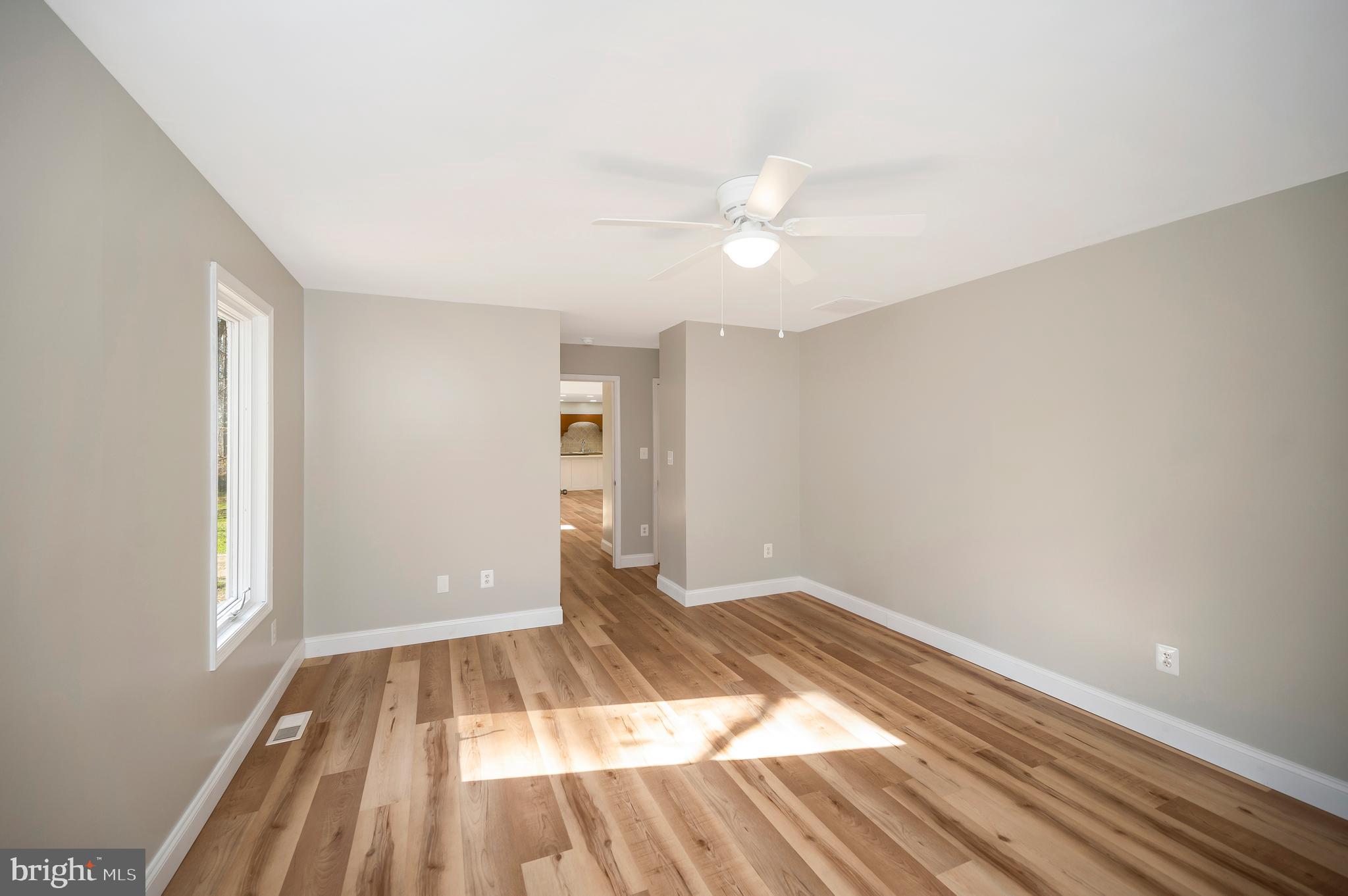 5212 Harvest Moon Ln