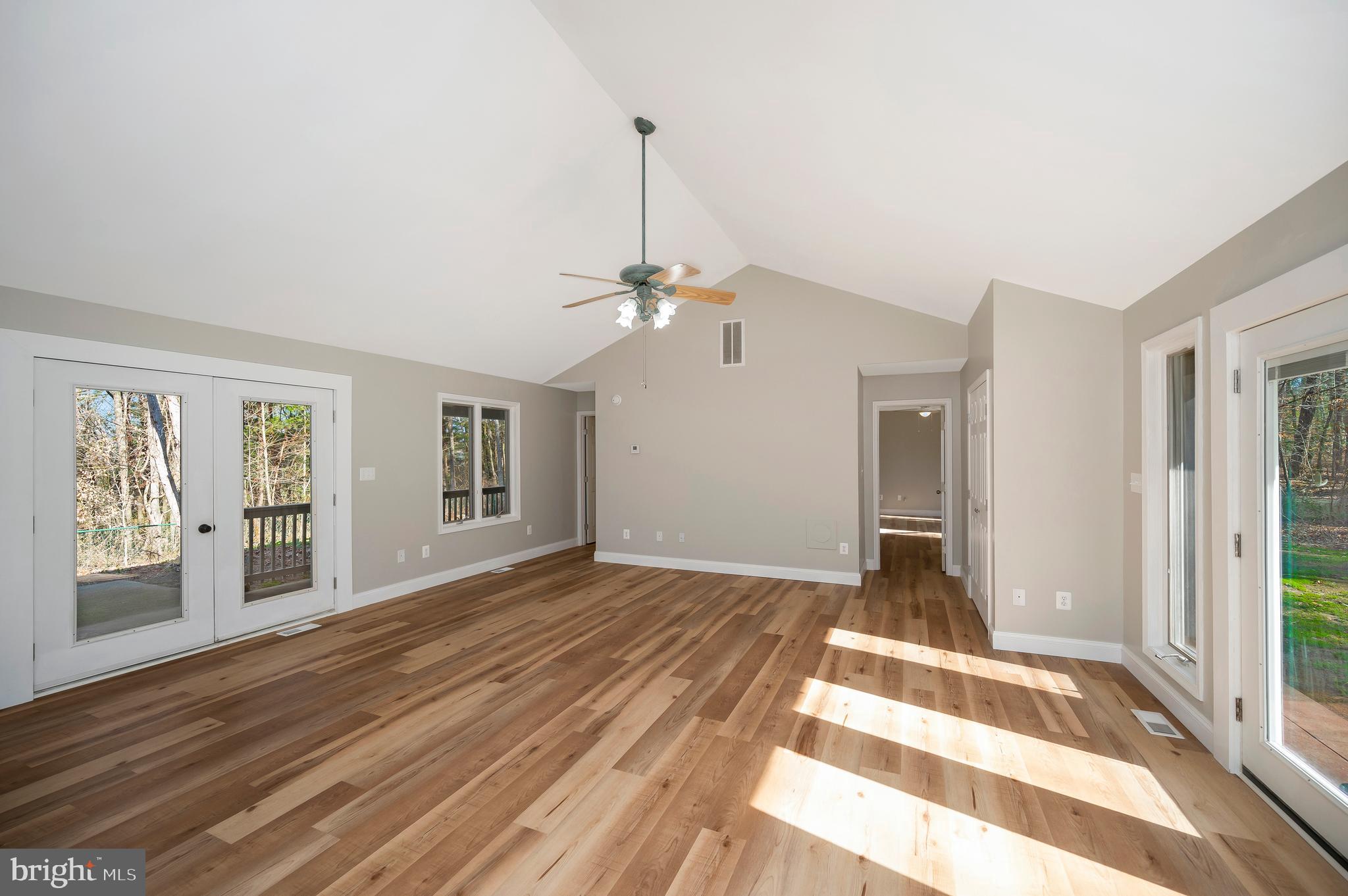 5212 Harvest Moon Ln