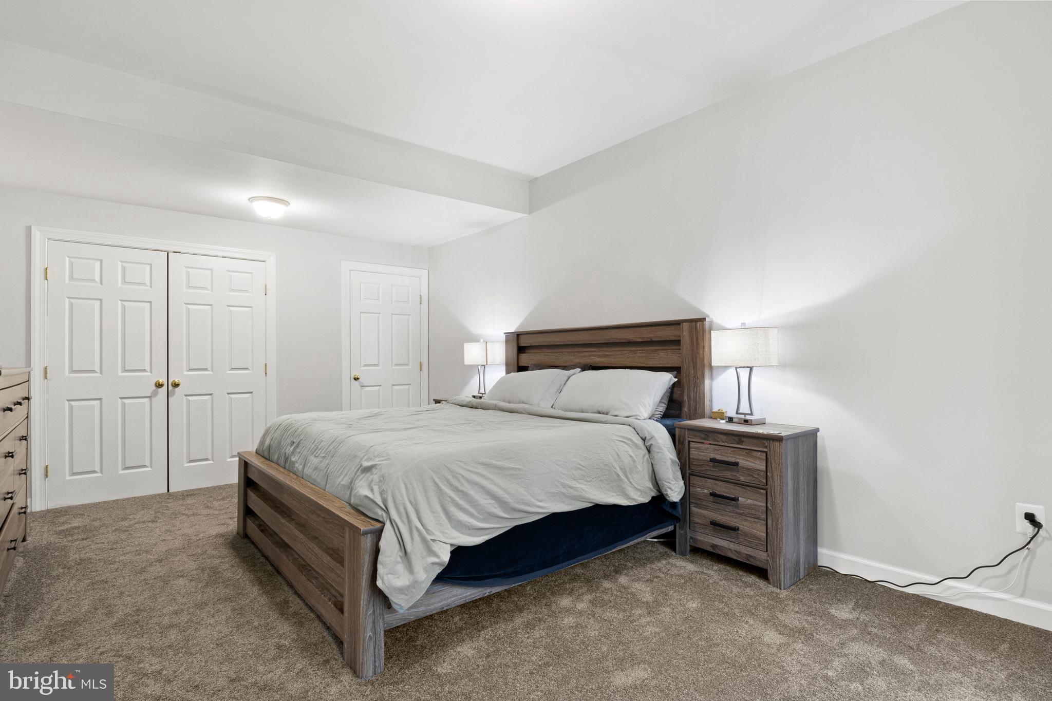 3522 SOUTHAMPTON DRIVE