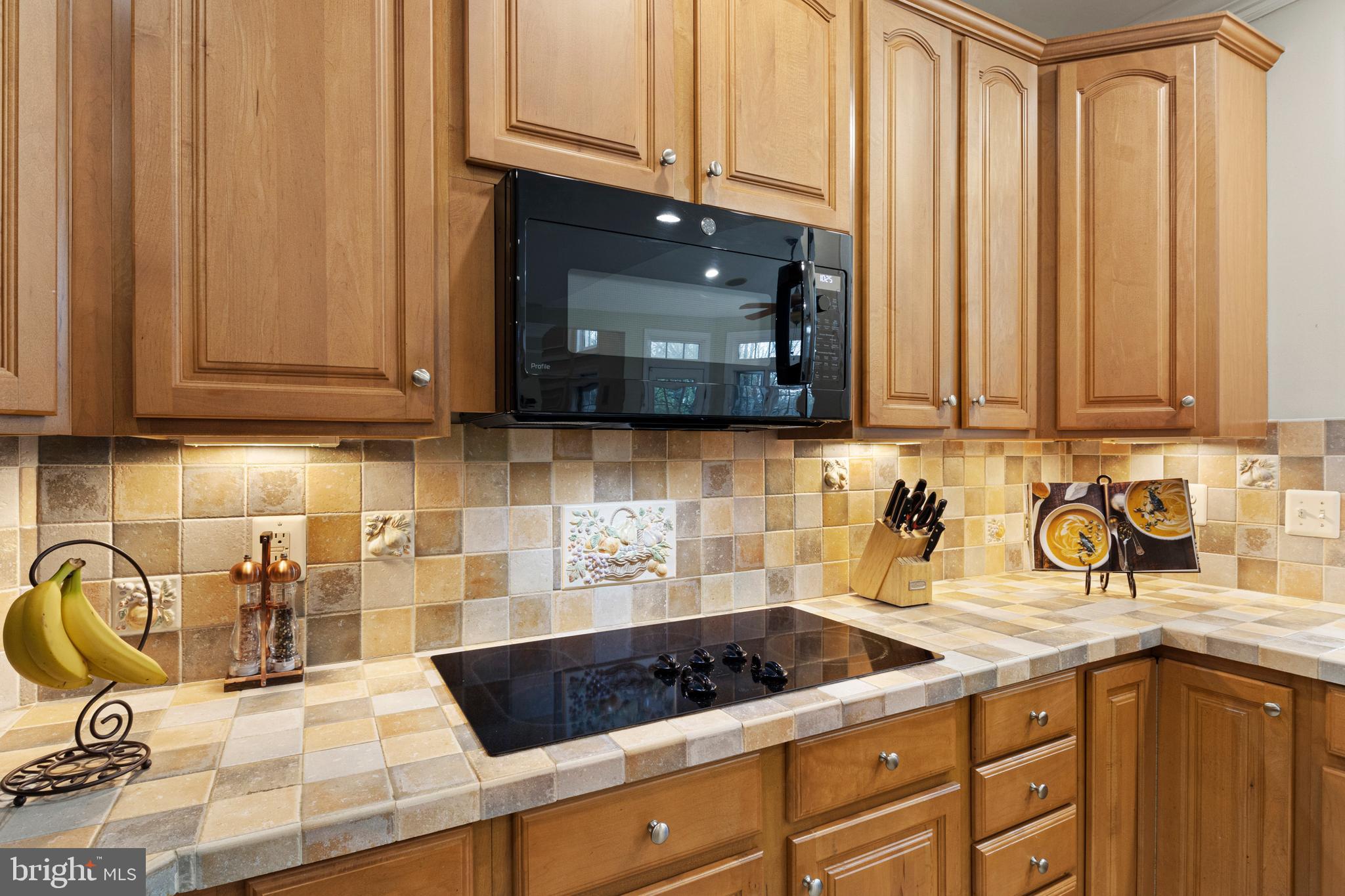 3522 SOUTHAMPTON DRIVE