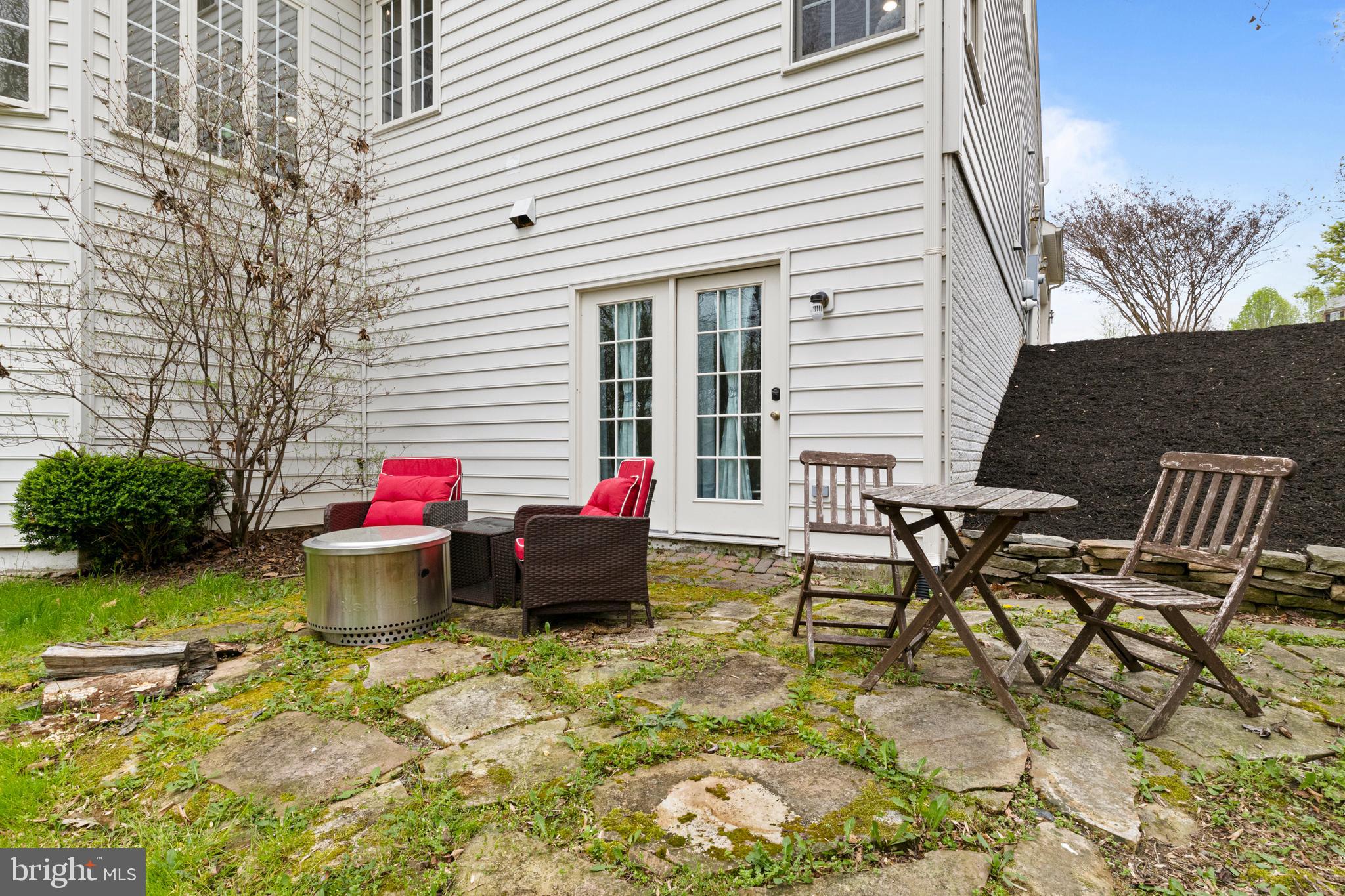 3522 SOUTHAMPTON DRIVE