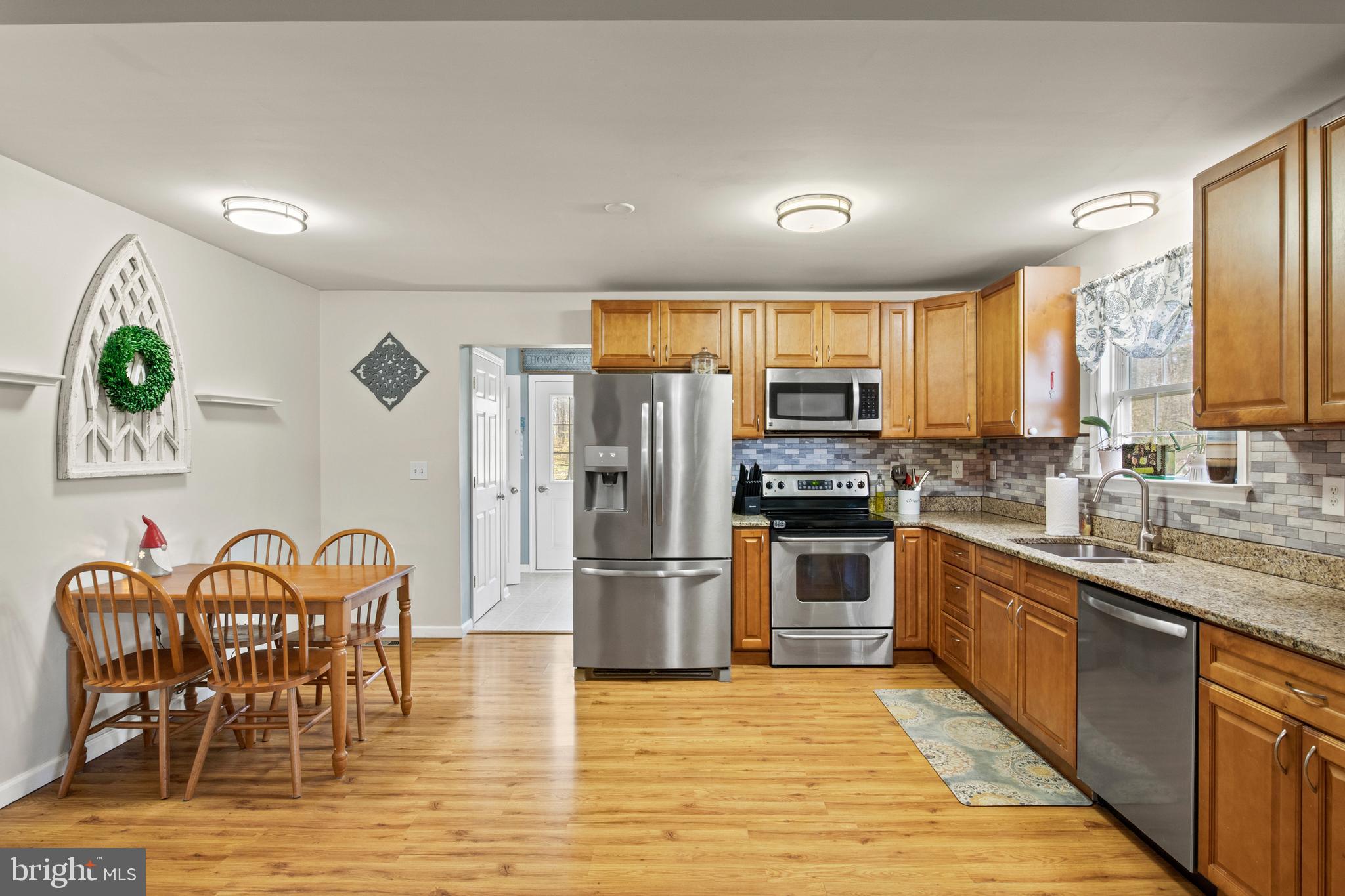 22186 HIGHLAND ROAD