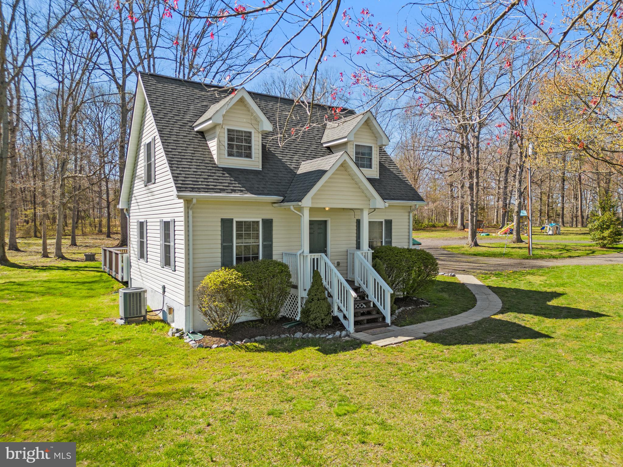 22186 HIGHLAND ROAD