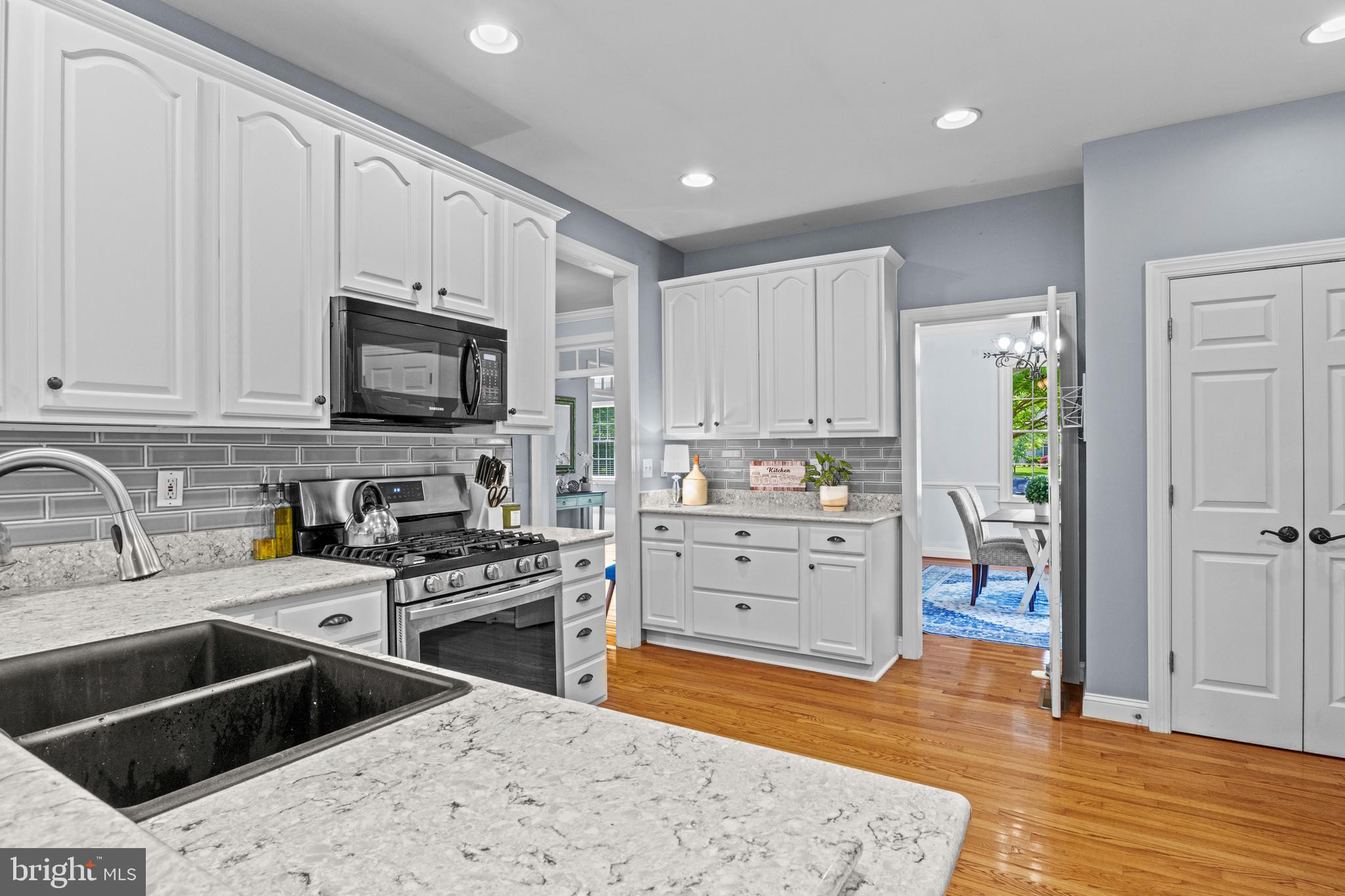 2285 WELTON POND COURT