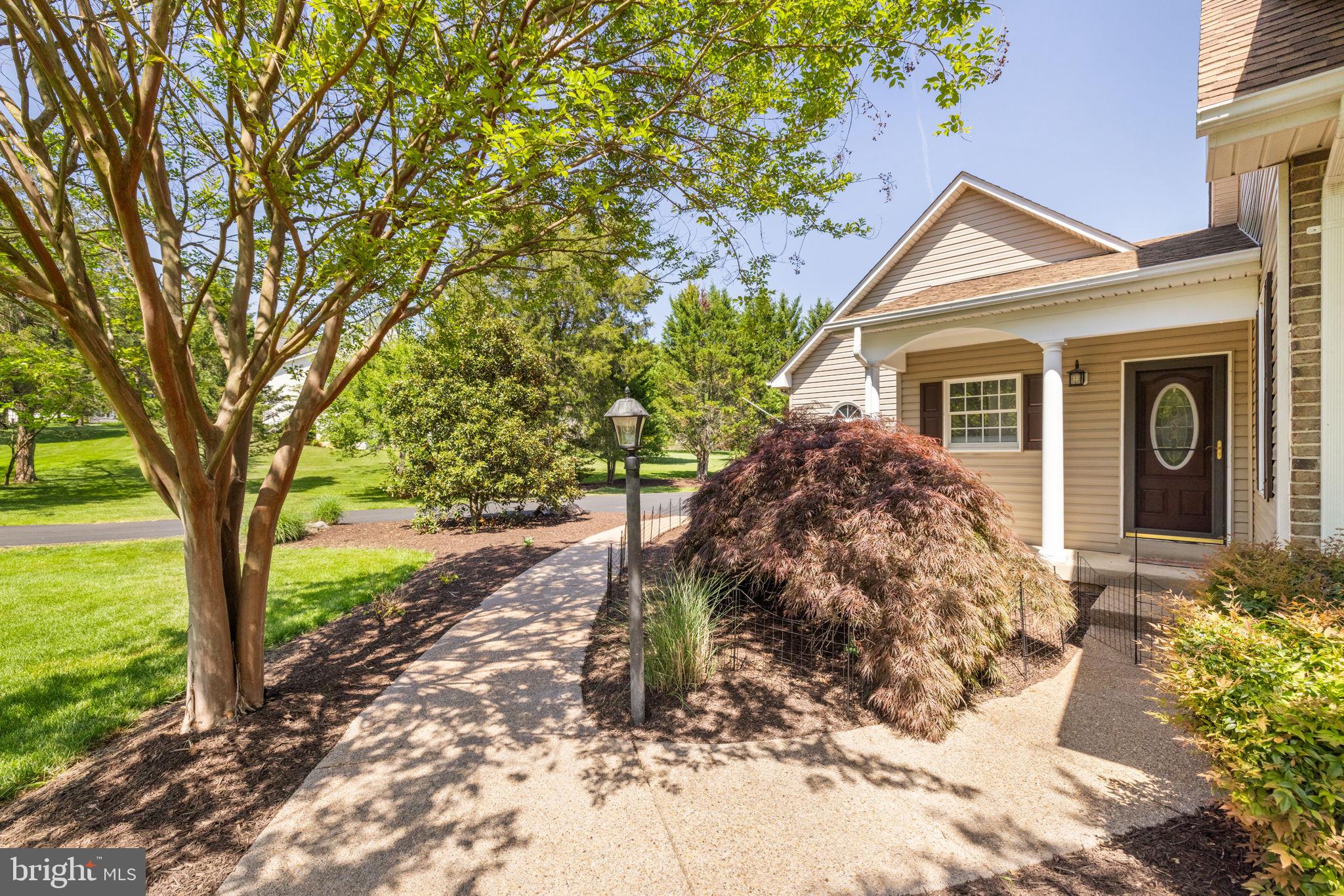 2285 WELTON POND COURT