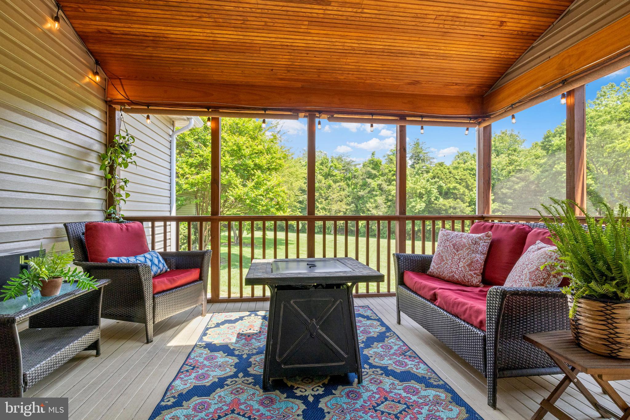 2285 WELTON POND COURT