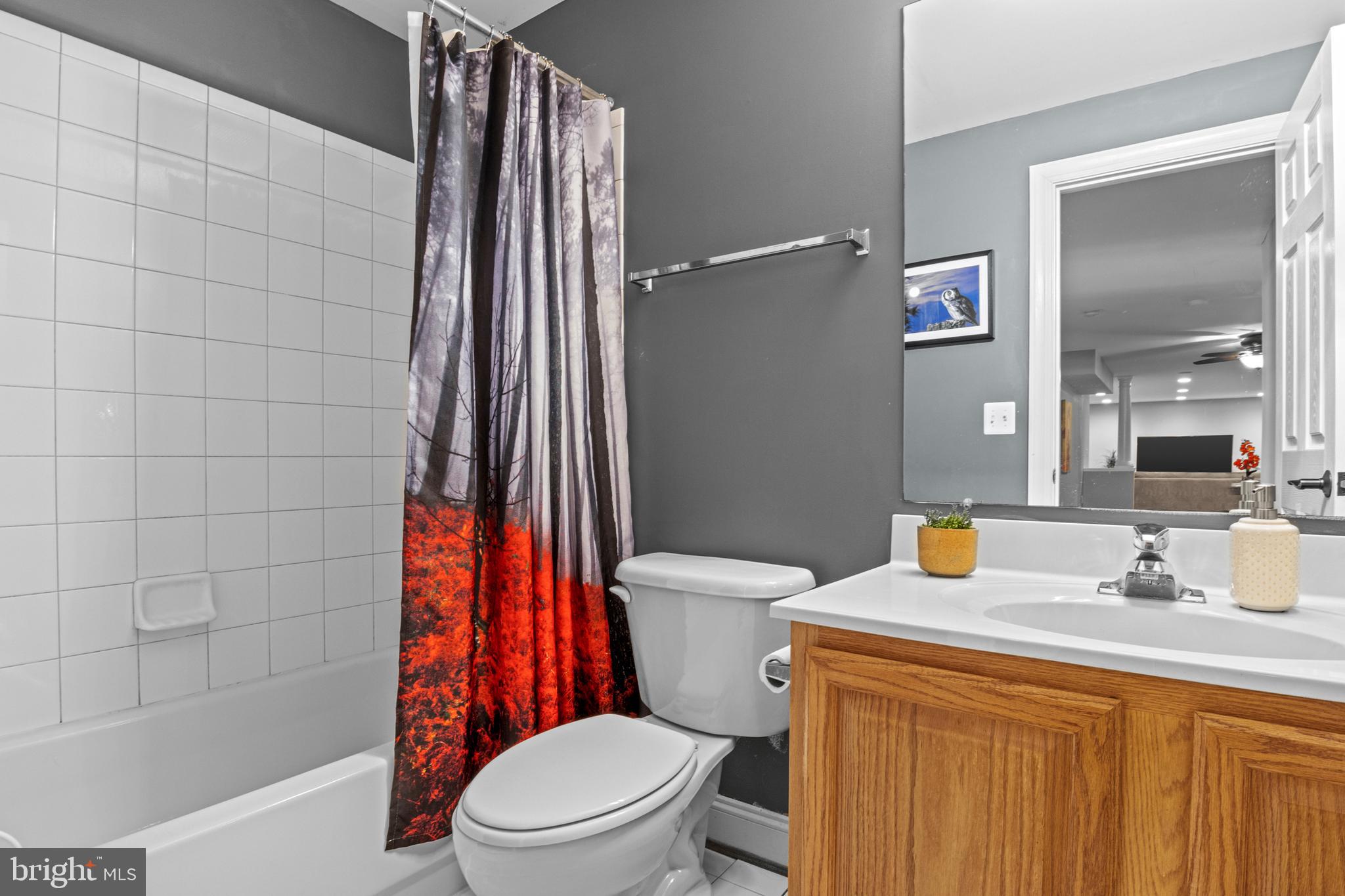 2285 WELTON POND COURT