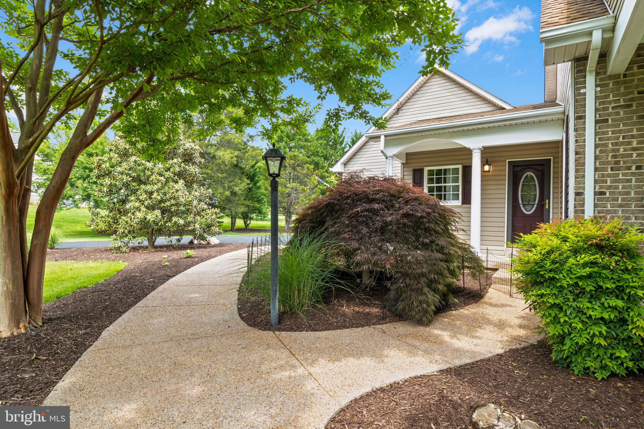 2285 WELTON POND COURT
