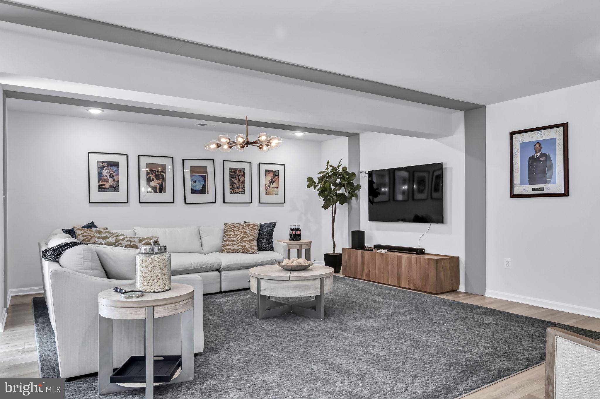 14034 Belle Ave