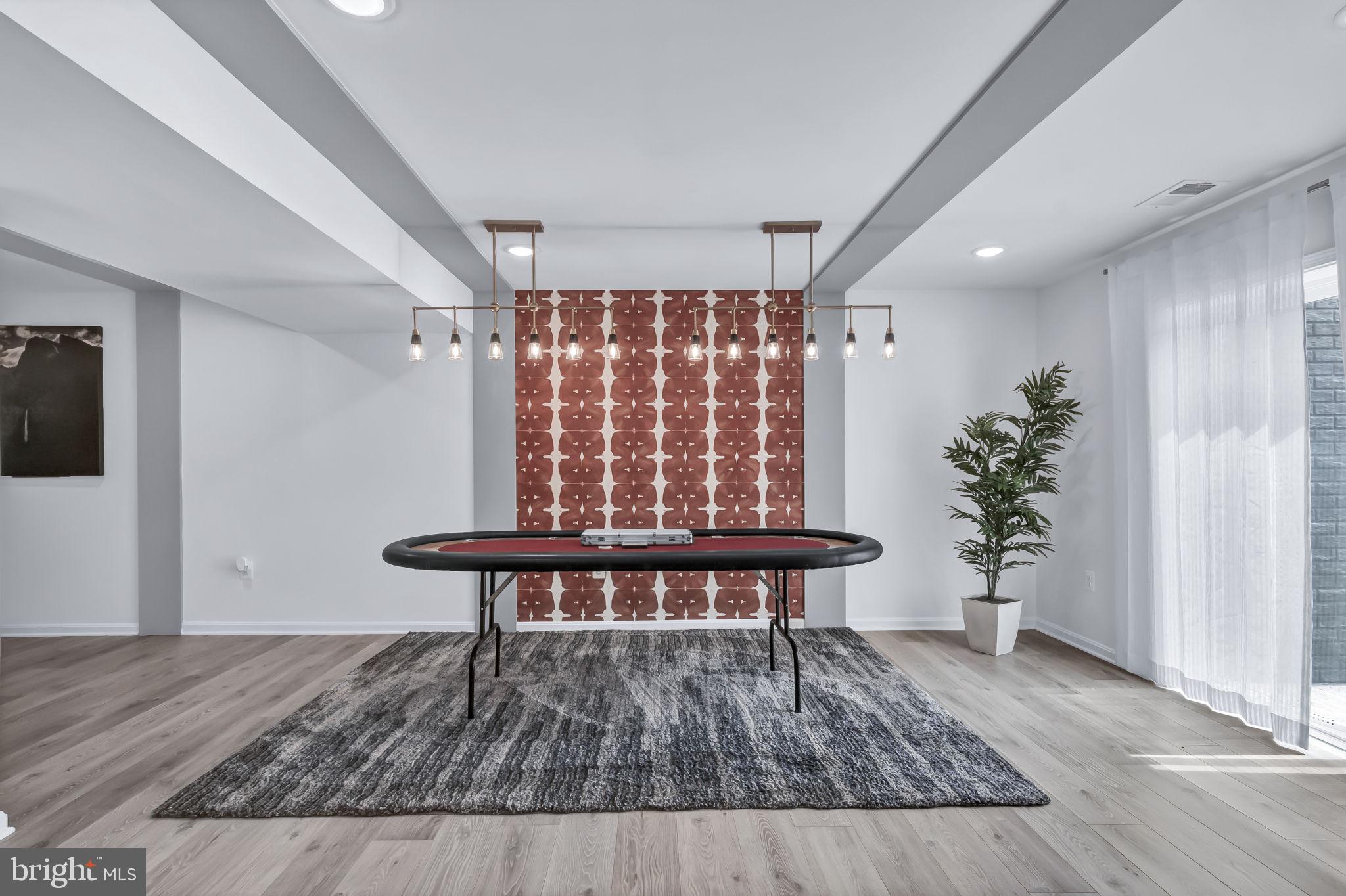14034 Belle Ave