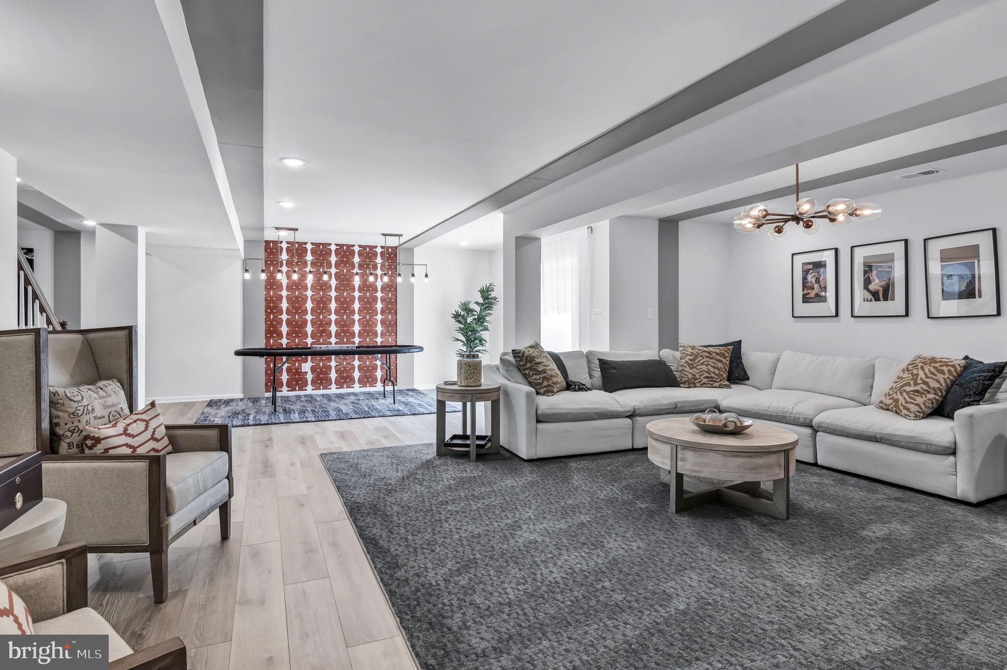 14034 Belle Ave