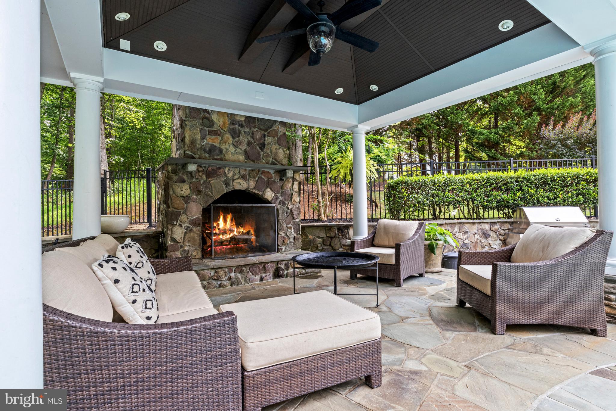 17220 PEPPERSTOCK LANE