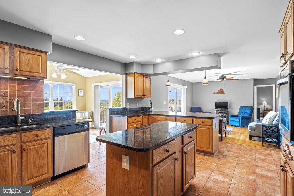 19263 LEANDER VIEW