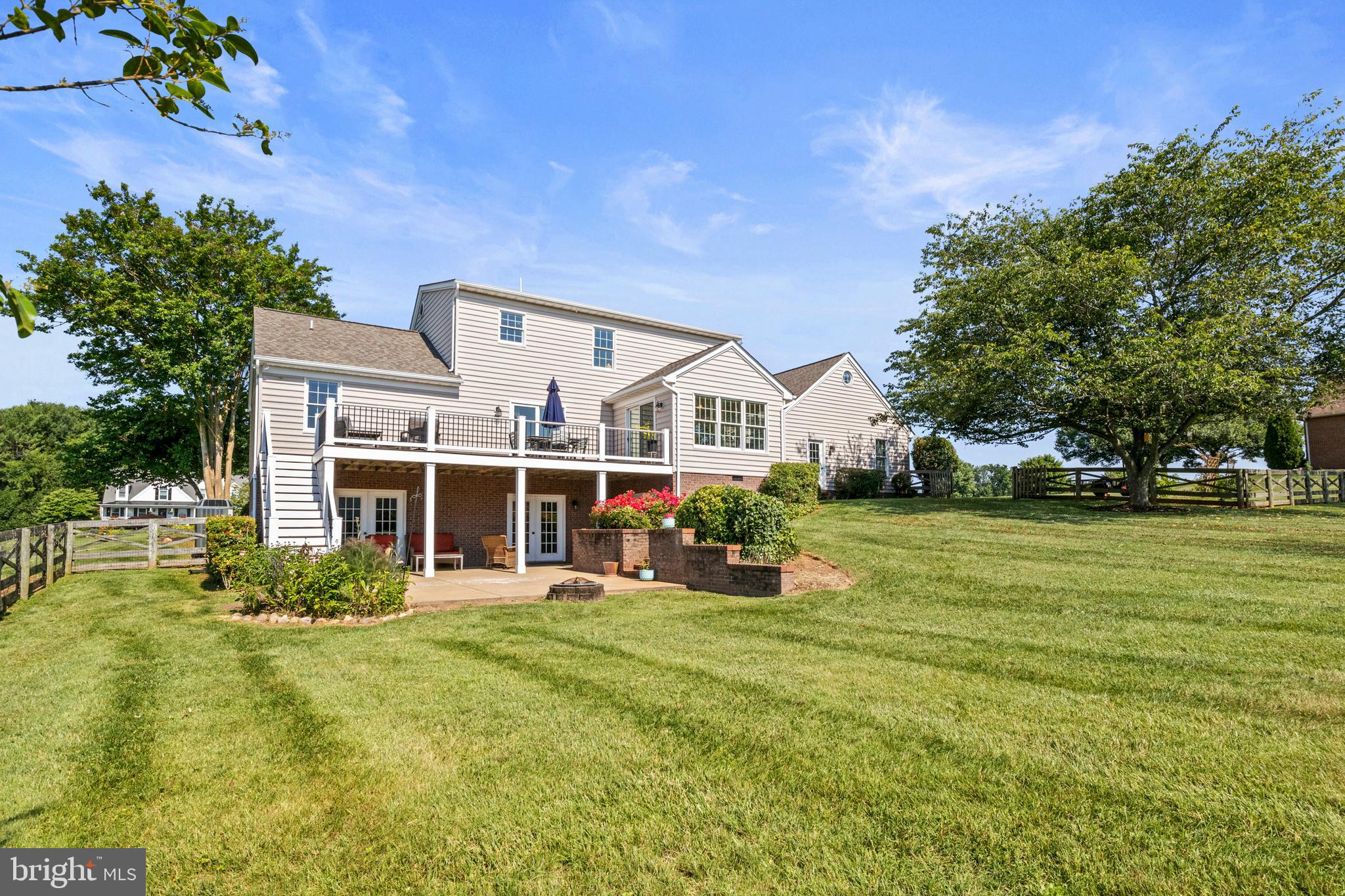 19263 LEANDER VIEW