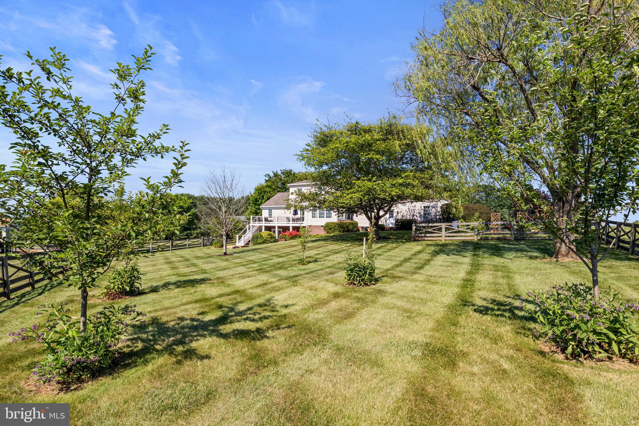 19263 LEANDER VIEW
