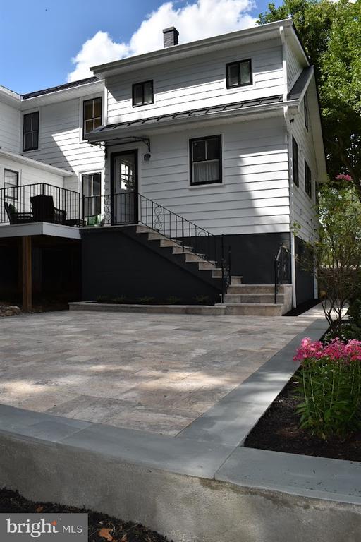 729 SPERRYVILLE