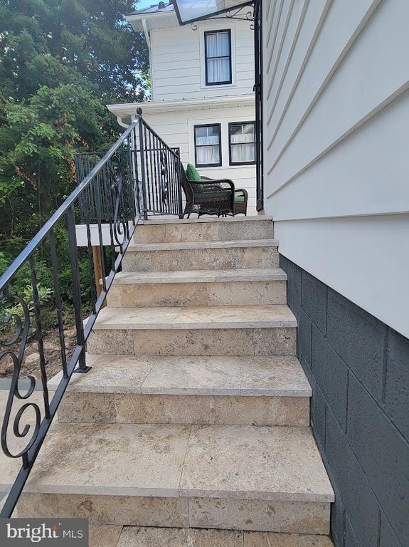 729 SPERRYVILLE