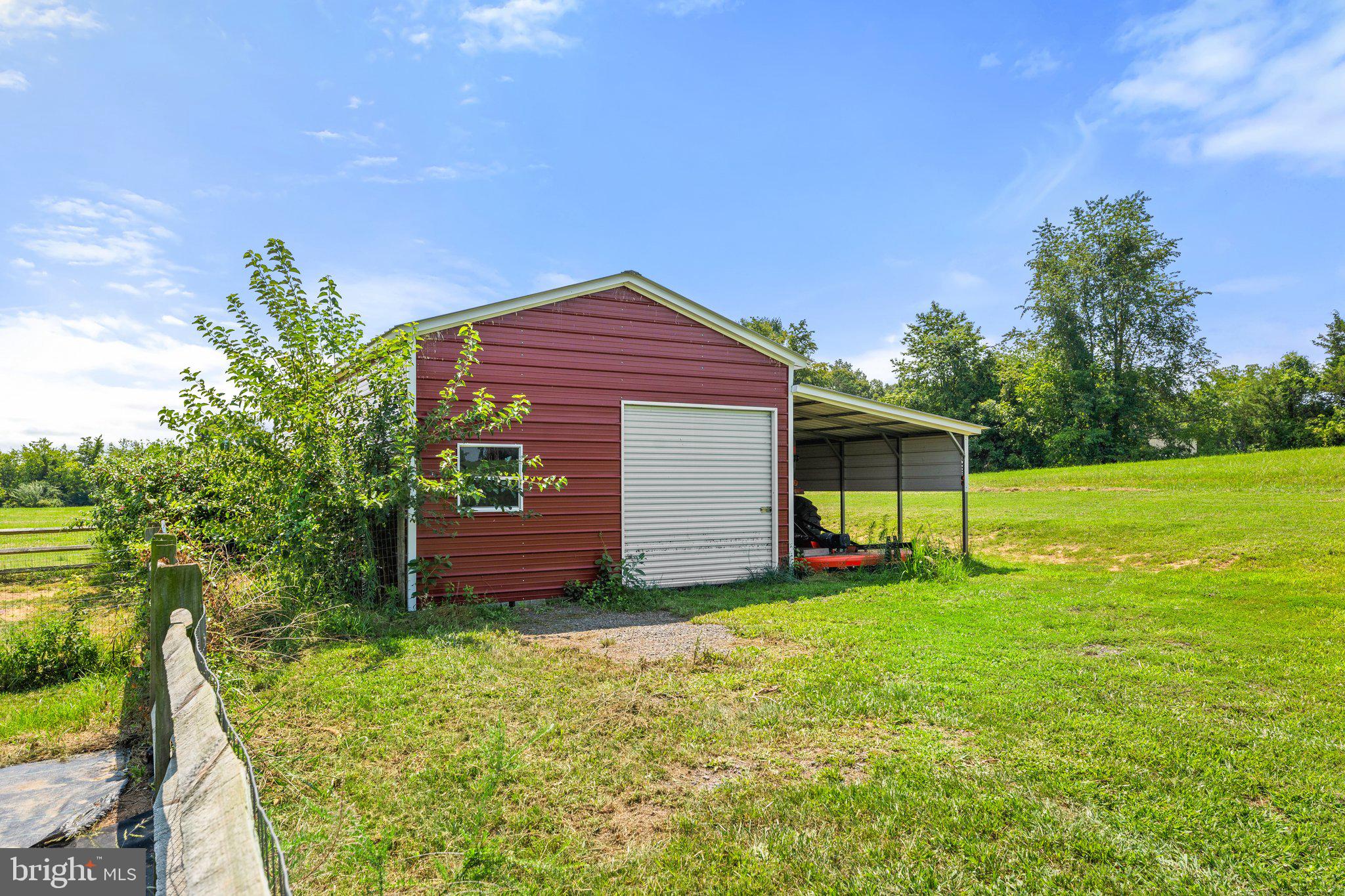 7110 LAKOTA RD