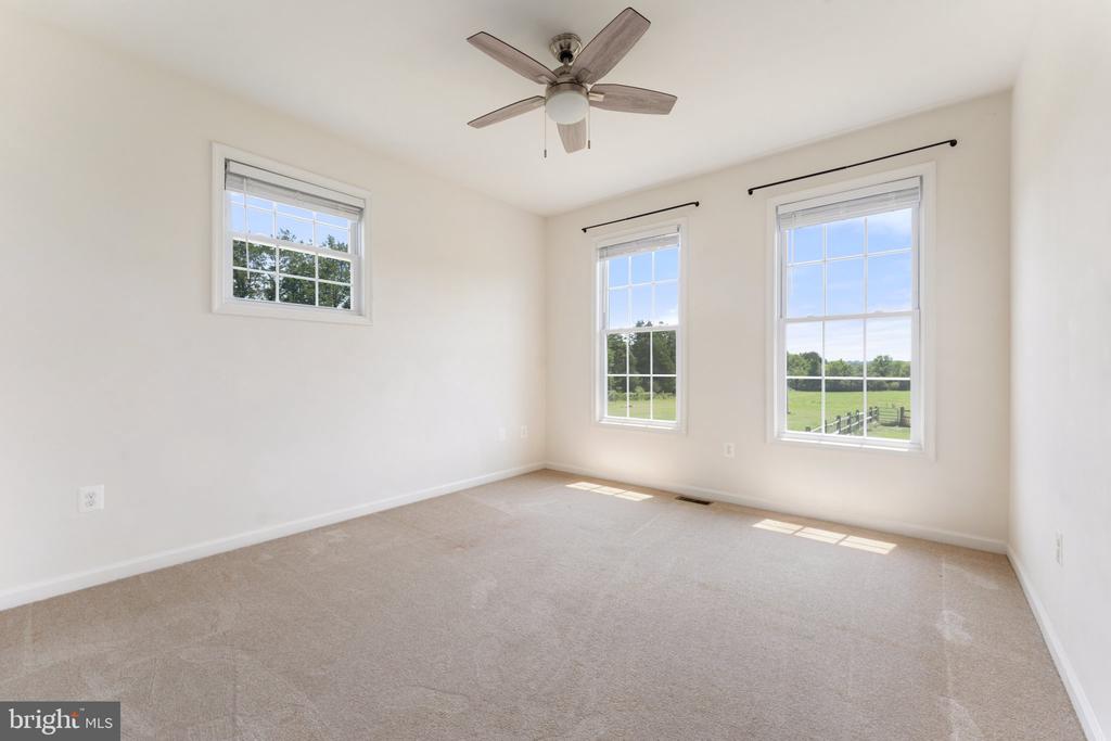 7110 LAKOTA RD