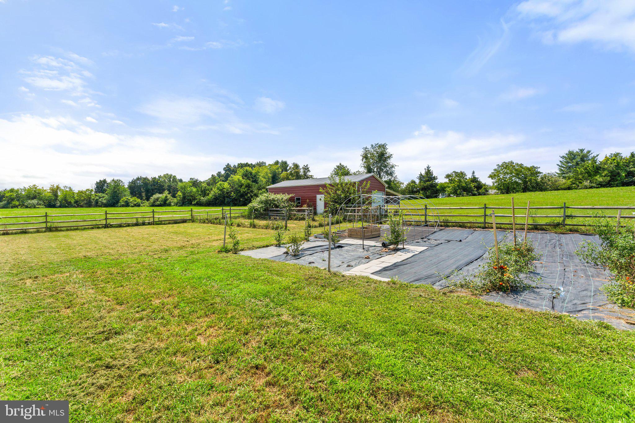 7110 LAKOTA RD