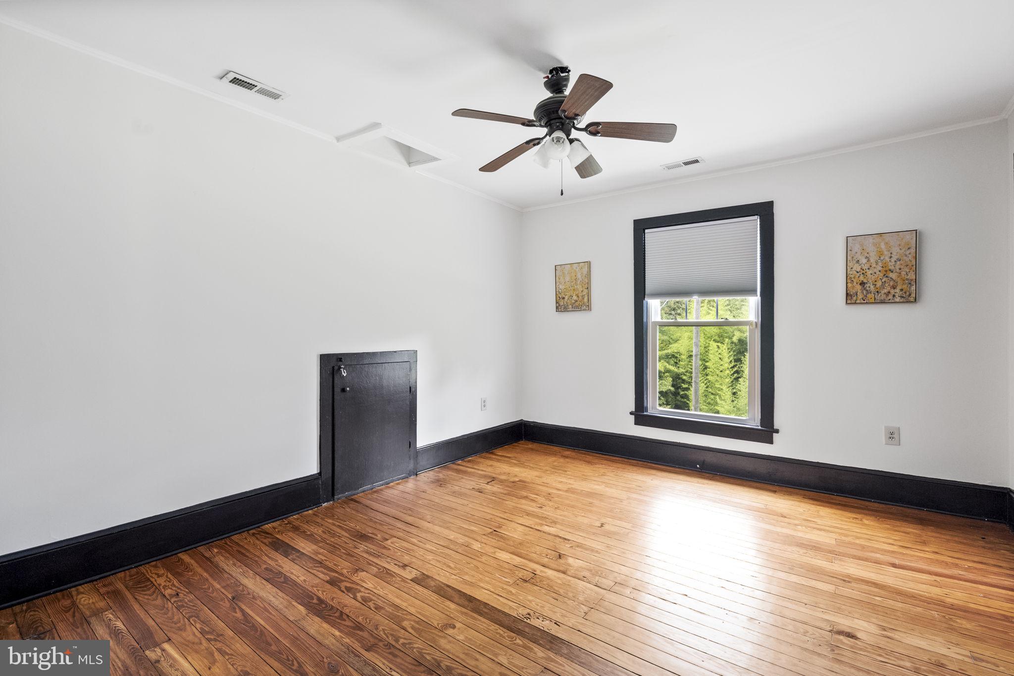 12188 Sperryville Pike