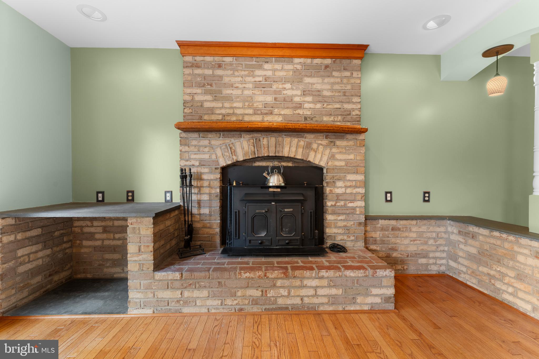 16371 QUAIL RIDGE DRIVE