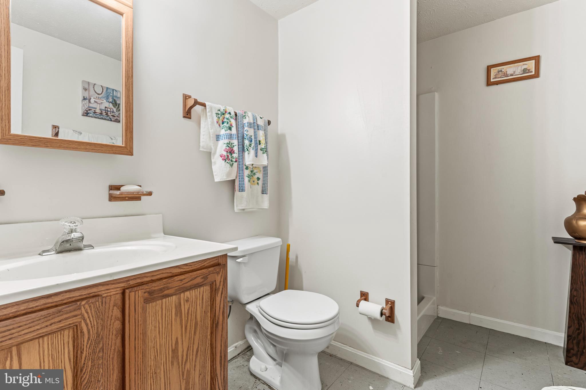 24139 CEDAR RIDGE ROAD