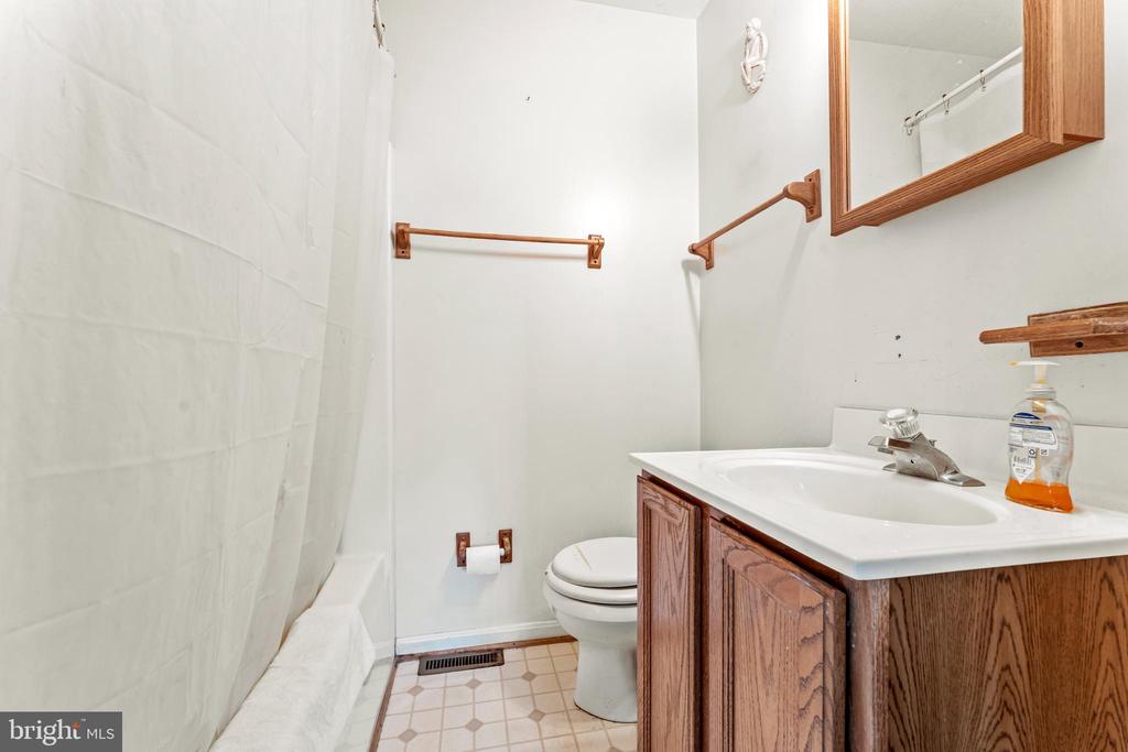 24139 CEDAR RIDGE ROAD