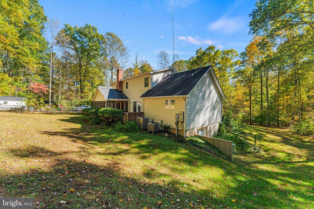 6548 CAMPGROUND LANE