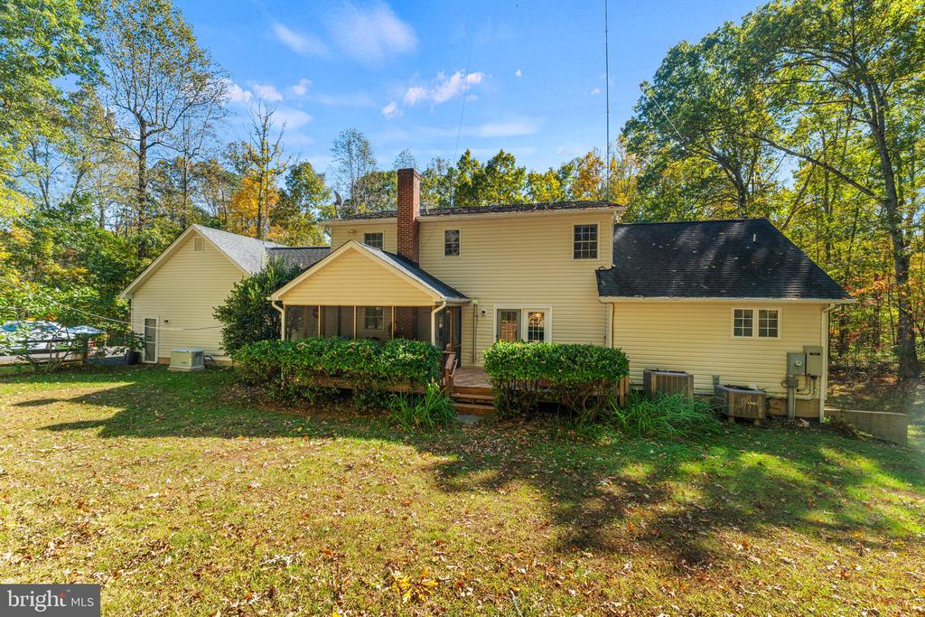 6548 CAMPGROUND LANE