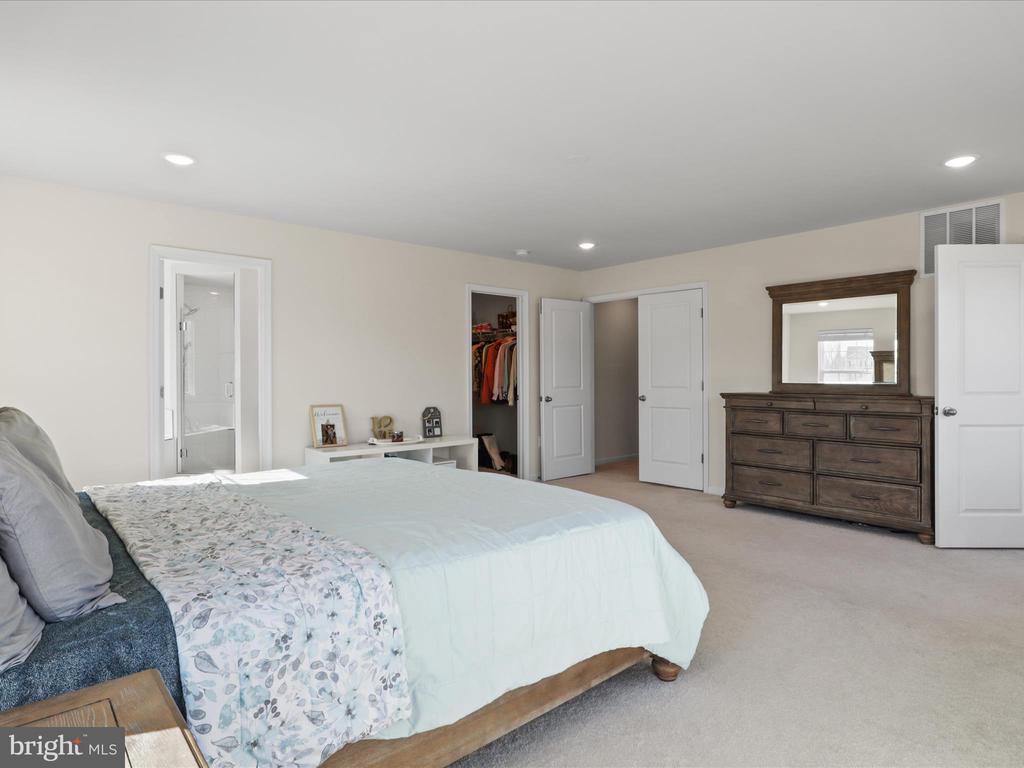 13406 MAYMOUNT DRIVE
