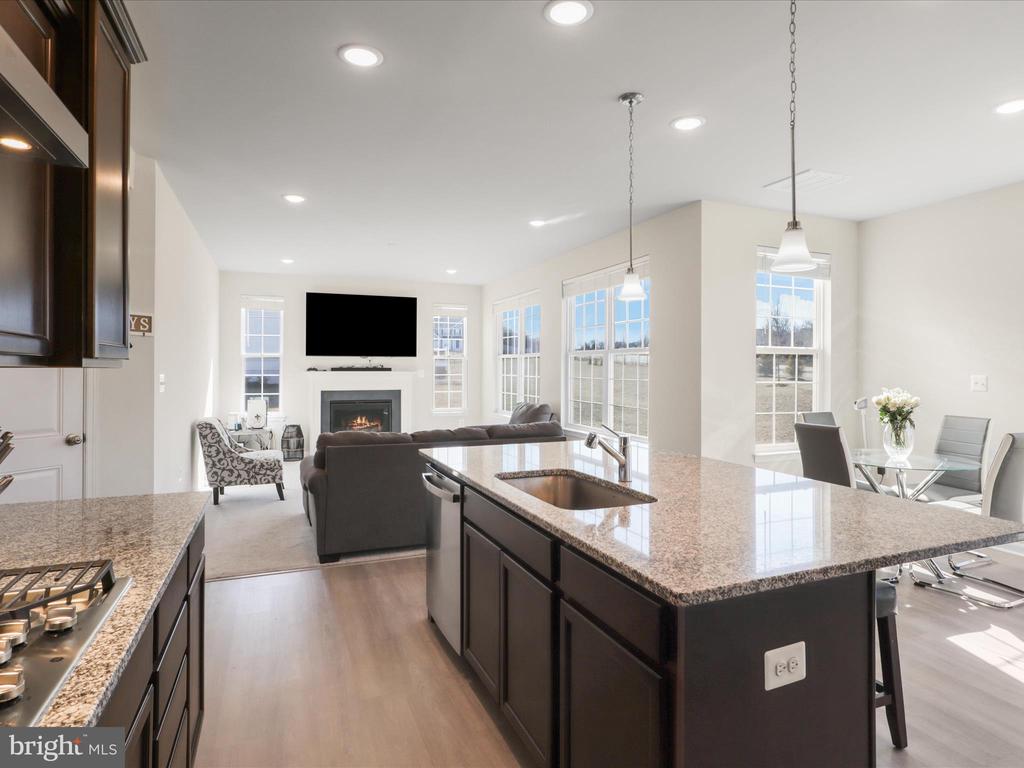 13406 MAYMOUNT DRIVE