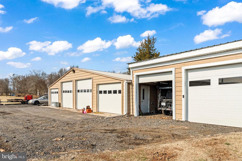 16165 ROGERS ROAD