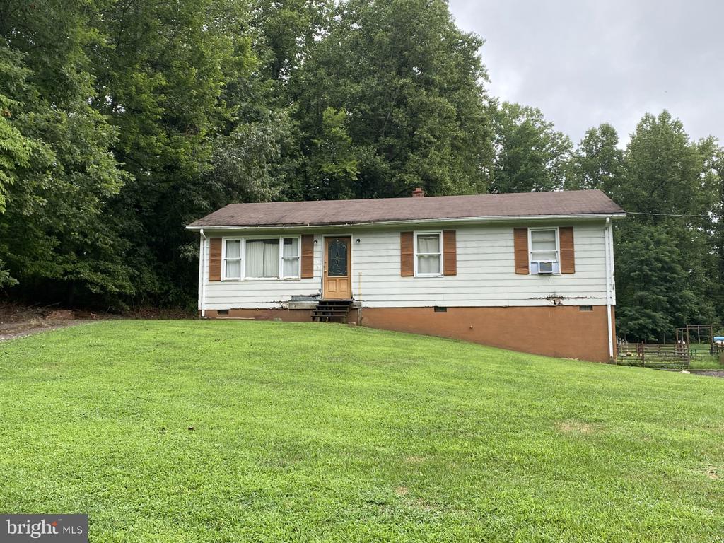 8159 SETTLE SCHOOL ROAD