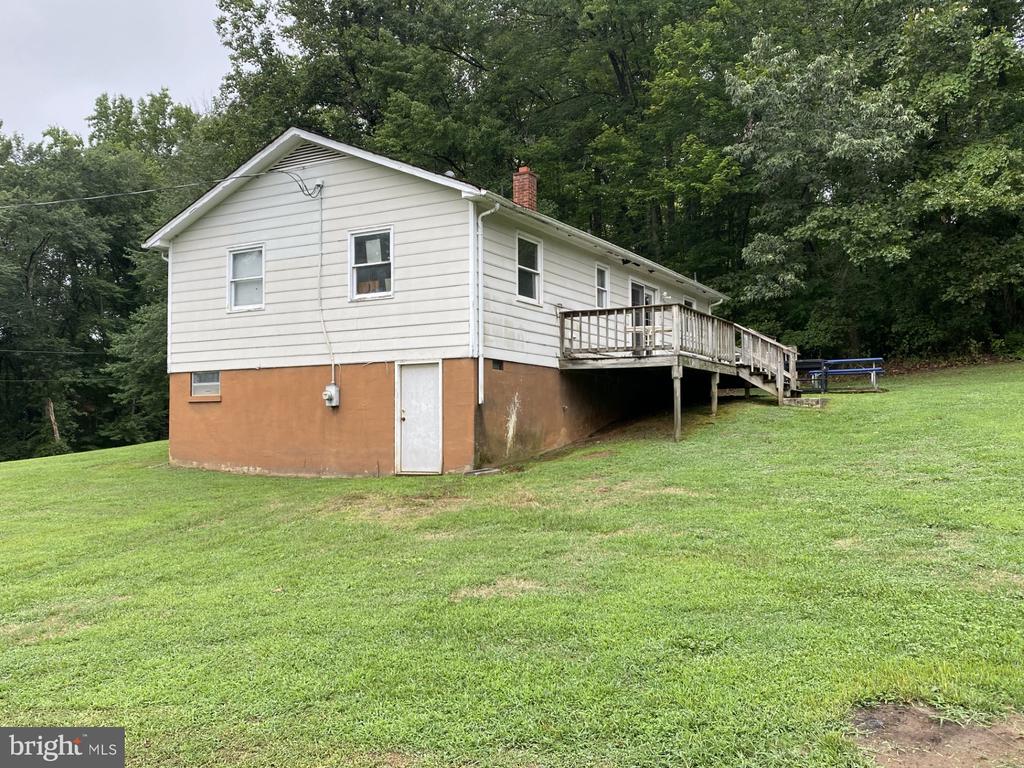 8159 SETTLE SCHOOL ROAD