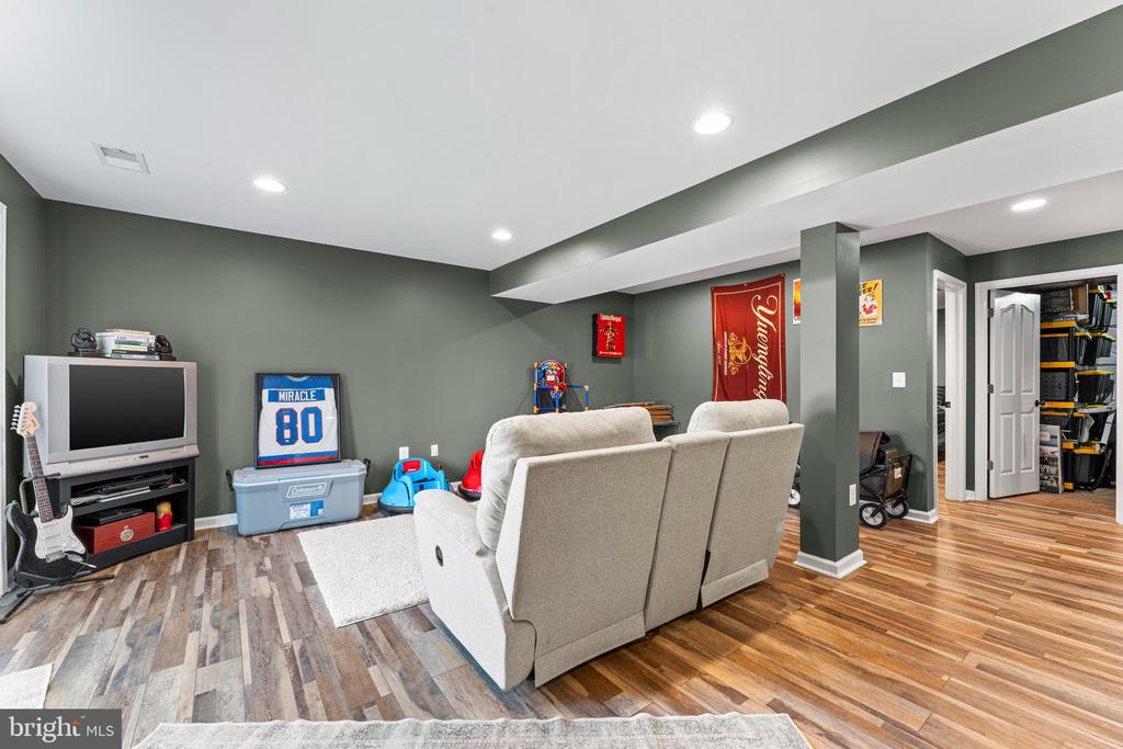 406 STANDPIPE ROAD