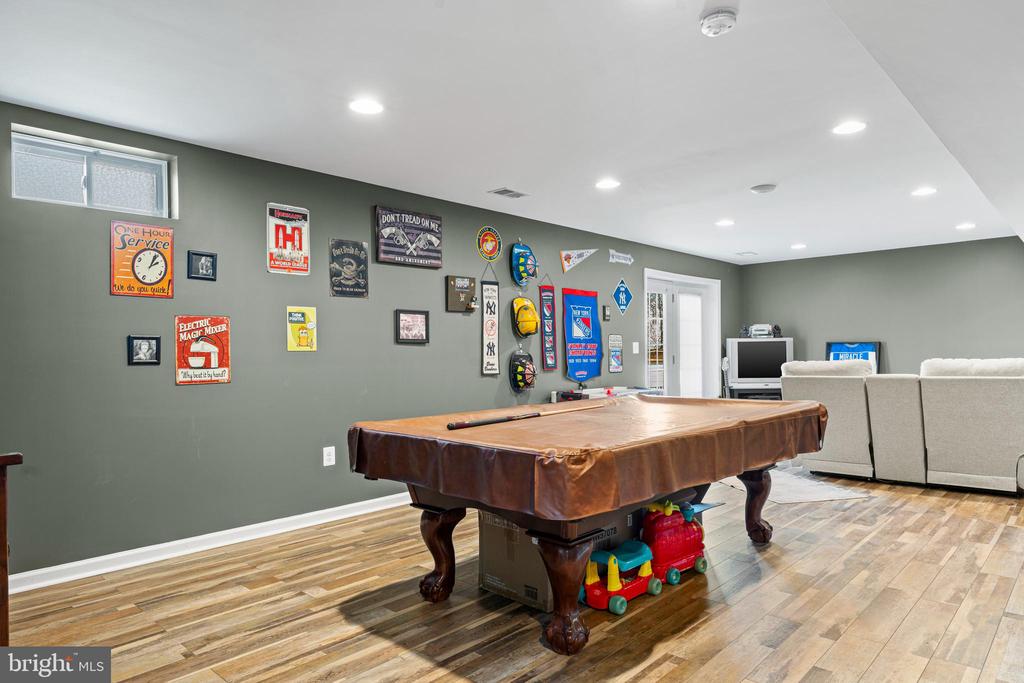 406 STANDPIPE ROAD