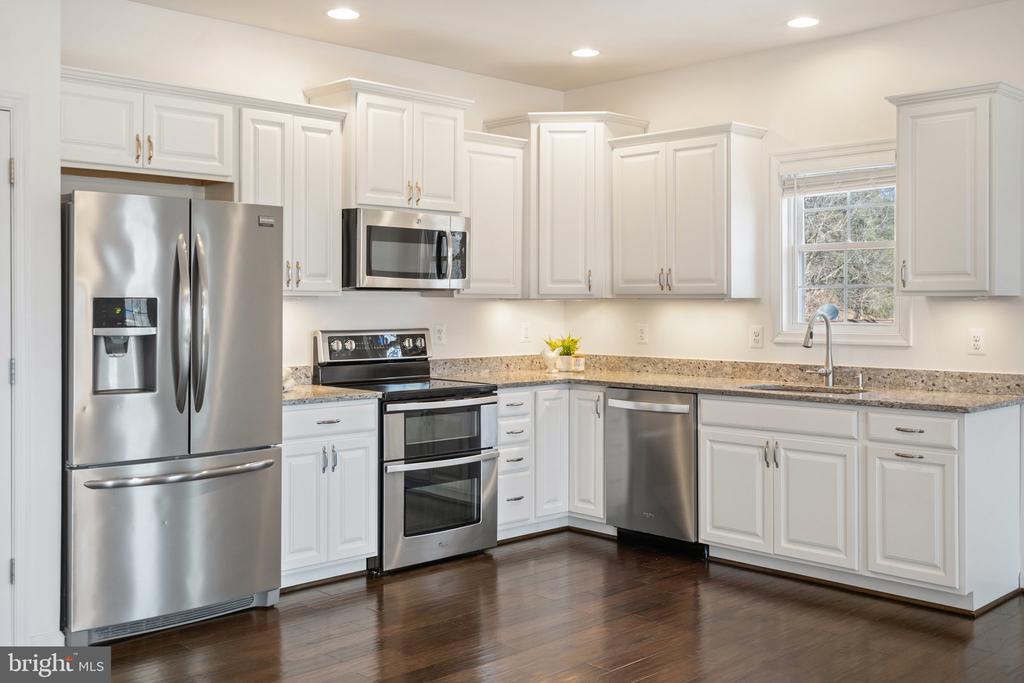 10384 JAMESONS MILL ROAD