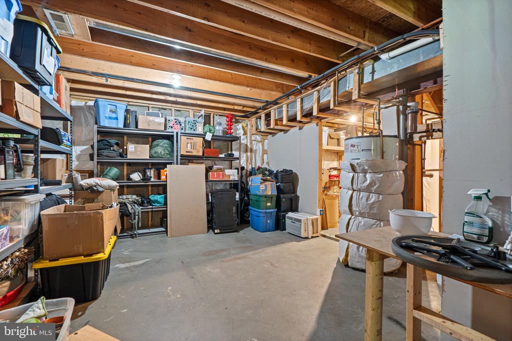 9061 KENTON COURT