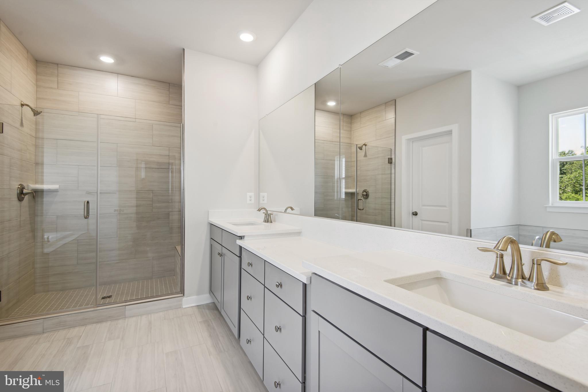 2530 NORTHUMBERLAND DRIVE MACARTHUR LOT 2288