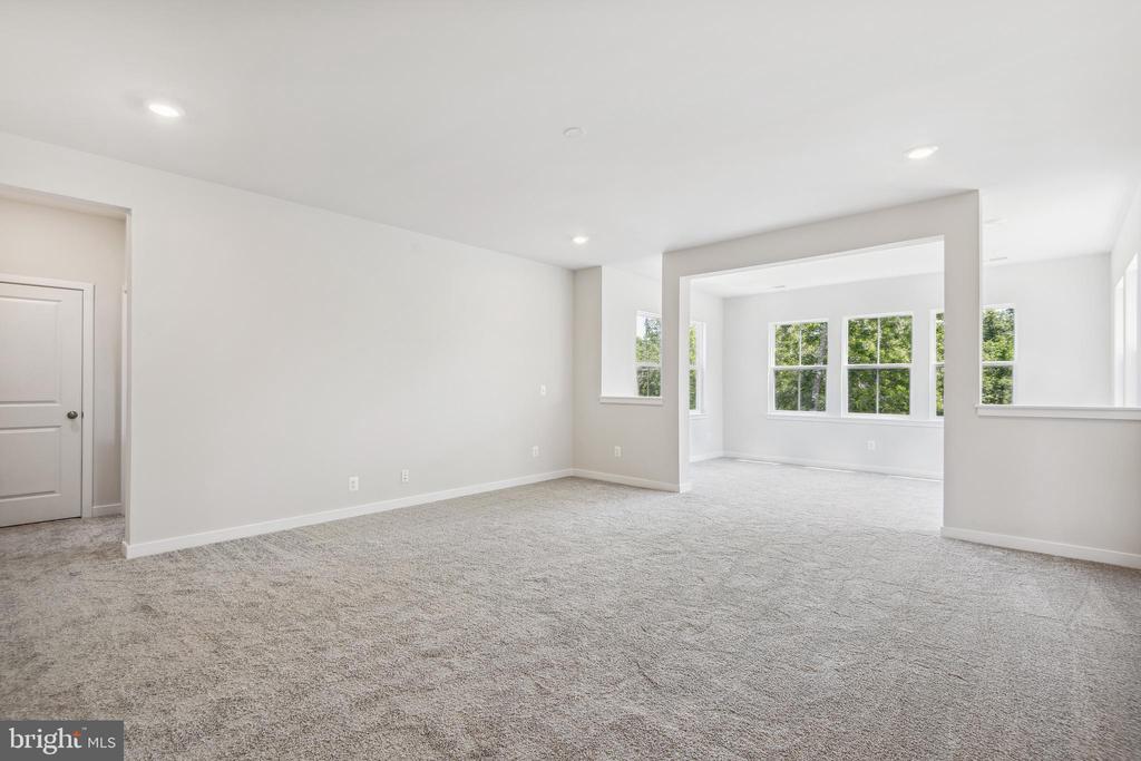 2530 NORTHUMBERLAND DRIVE MACARTHUR LOT 2288