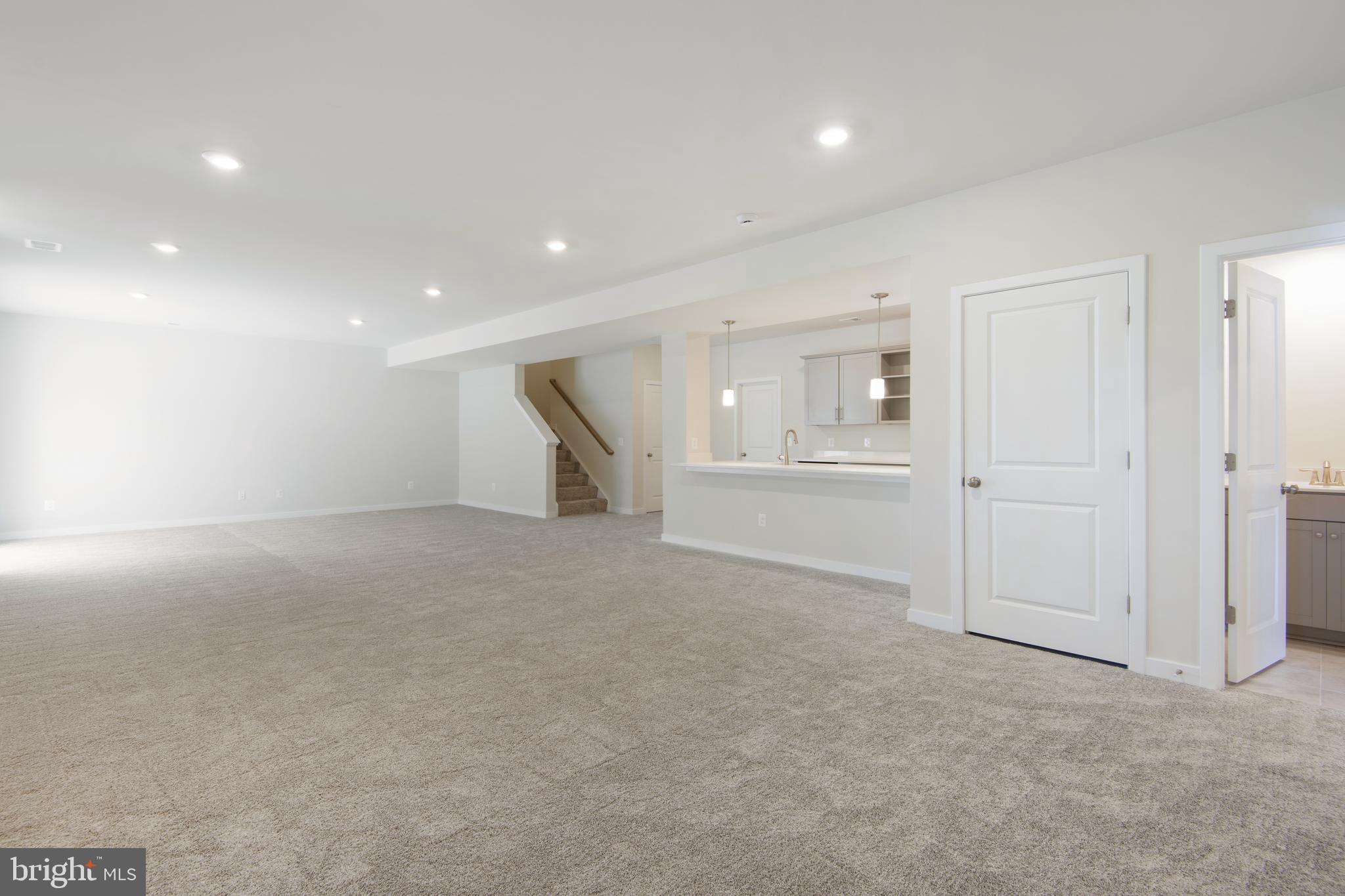 2530 NORTHUMBERLAND DRIVE MACARTHUR LOT 2288