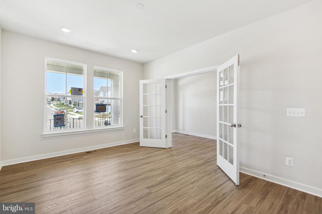 2530 NORTHUMBERLAND DRIVE MACARTHUR LOT 2288
